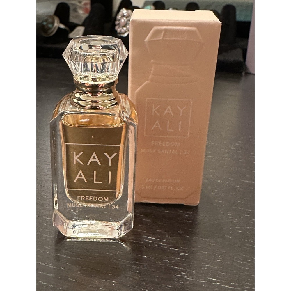 Kayali Freedom Musk Santal 34 Eau De Parfum 5ml Mini Splash Bottle in box - Picture 2 of 6